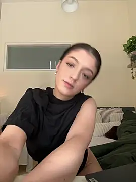 ValeriaVenom online show from 02/15/26, 11:42