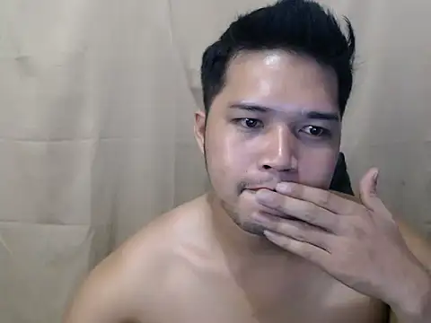 Snapshot of Asiansexyfucker_xx chatting on 02/21/26, 05:26 Asiansexyfucker xx online show from 02/21/26, 05:26