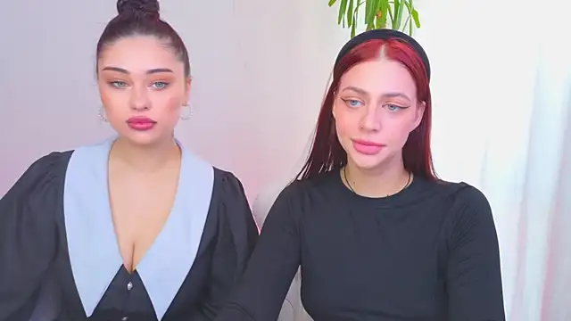 Sofia Plump online show from 04/27/26, 10:35
