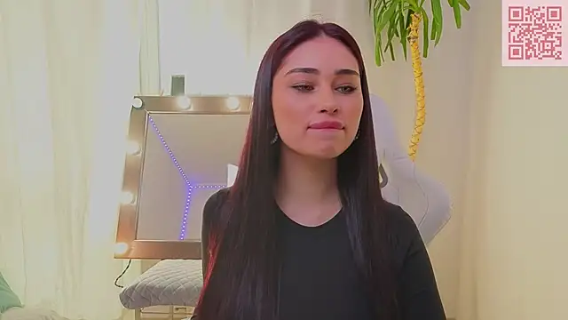 Sofia Plump online show from 03/25/26, 09:08