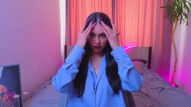 Snapshot of Sofia_Plump chatting on 02/22/26, 09:11 Sofia Plump online show from 02/22/26, 09:11