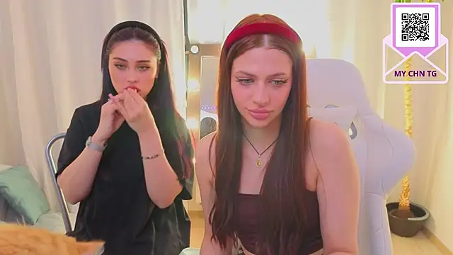 Sofia Plump online show from 04/03/26, 08:48