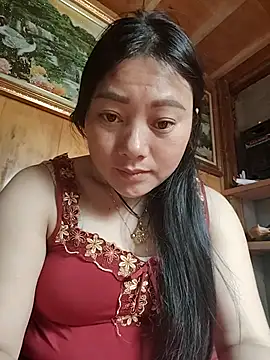 Snapshot of HUONG19999 chatting on 03/02/26, 07:09 HUONG19999 online show from 03/02/26, 07:09