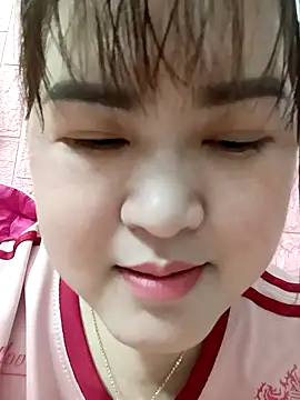 Snapshot of Kee-kimlee chatting on 02/26/26, 01:44 Kee-kimlee online show from 02/26/26, 01:44