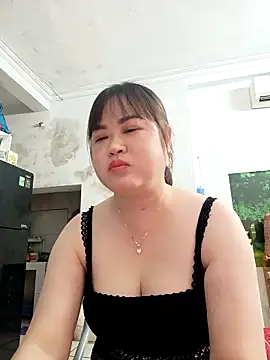 Kee-kimlee online show from 04/13/26, 05:28