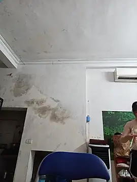 Kee-kimlee online show from 05/18/26, 04:07
