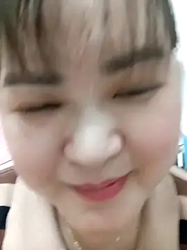 Snapshot of Kee-kimlee chatting on 02/17/26, 02:47 Kee-kimlee online show from 02/17/26, 02:47