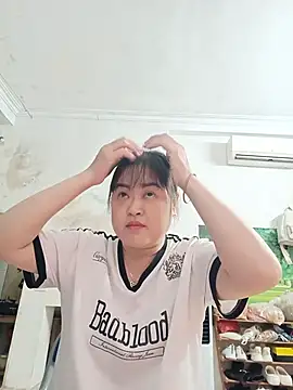 Kee-kimlee online show from 05/29/26, 12:05