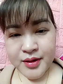 Snapshot of Kee-kimlee chatting on 02/18/26, 02:53 Kee-kimlee online show from 02/18/26, 02:53