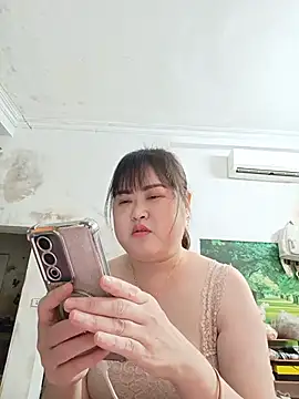 Snapshot of Kee-kimlee chatting on 07/16/26, 08:55 Kee-kimlee online show from 07/16/26, 08:55