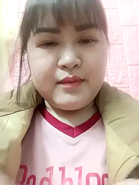 Snapshot of Kee-kimlee chatting on 02/12/26, 03:39 Kee-kimlee online show from 02/12/26, 03:39