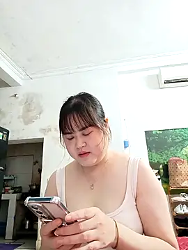 Kee-kimlee online show from 04/15/26, 10:10