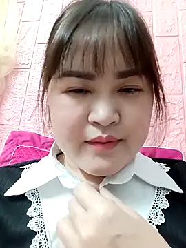 Snapshot of Kee-kimlee chatting on 02/13/26, 03:17 Kee-kimlee online show from 02/13/26, 03:17