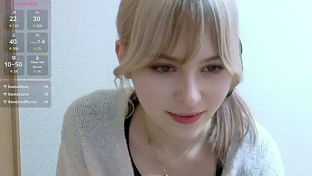 Snapshot of e_ri_ka93 chatting on 05/25/26, 01:54 e ri ka93 online show from 05/25/26, 01:54