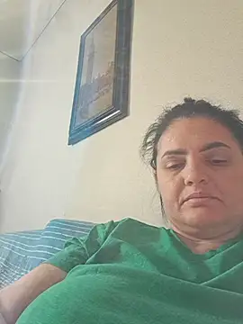 Snapshot of Sony28v chatting on 03/31/26, 06:59 Sony28v online show from 03/31/26, 06:59