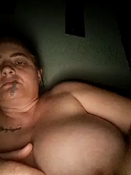 Snapshot of Sony28v chatting on 04/11/26, 07:50 Sony28v online show from 04/11/26, 07:50