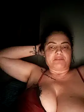 Snapshot of Sony28v chatting on 03/24/26, 08:31 Sony28v online show from 03/24/26, 08:31