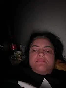 Snapshot of Sony28v chatting on 04/04/26, 12:06 Sony28v online show from 04/04/26, 12:06