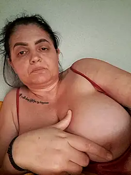 Snapshot of Sony28v chatting on 04/02/26, 05:41 Sony28v online show from 04/02/26, 05:41