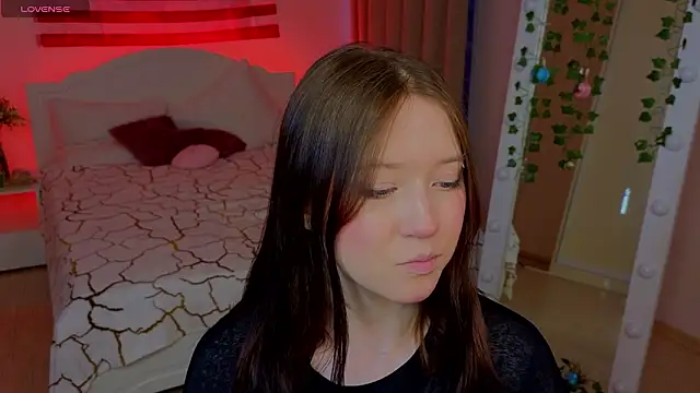 MmollyMay online show from 03/29/26, 10:17