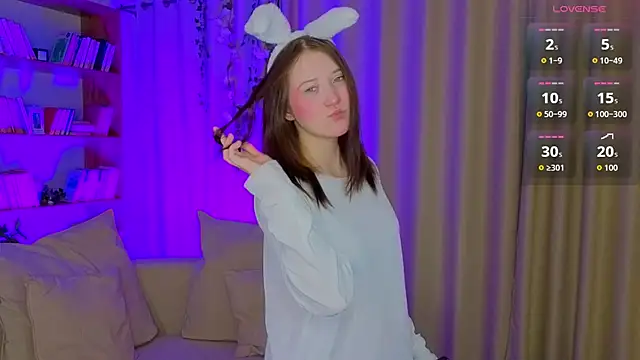 MmollyMay online show from 04/08/26, 09:22