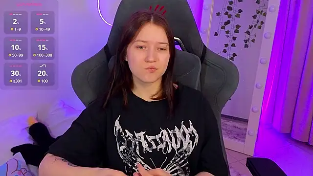 Snapshot of MmollyMay chatting on 02/20/26, 10:17 MmollyMay online show from 02/20/26, 10:17