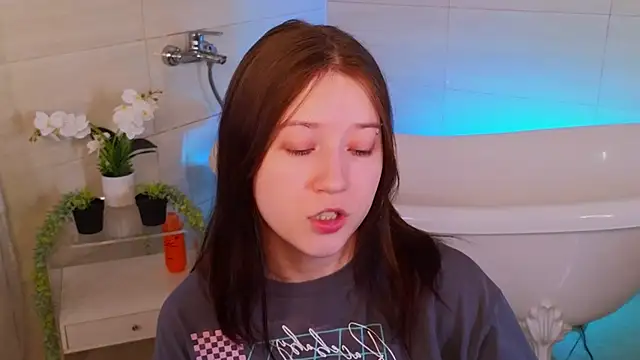 MmollyMay online show from 03/03/26, 10:11