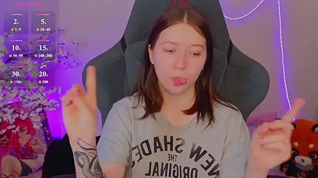 Snapshot of MmollyMay chatting on 02/21/26, 10:17 MmollyMay online show from 02/21/26, 10:17