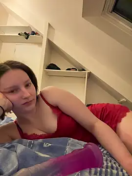 Mis-Elisa96 online show from 04/15/26, 09:15