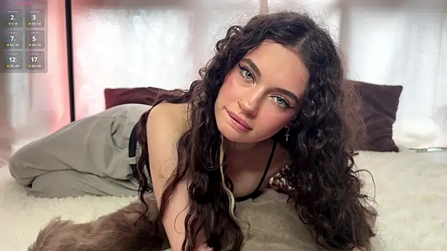 Moonfaairy online show from 04/03/26, 05:36