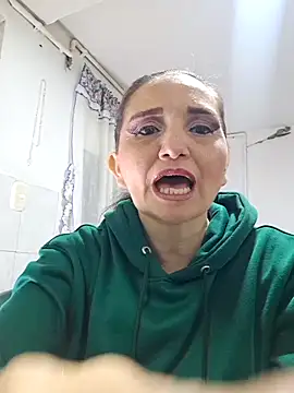 Snapshot of Alexamontiel_ chatting on 02/20/26, 02:52 Alexamontiel online show from 02/20/26, 02:52