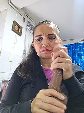 Snapshot of Alexamontiel_ chatting on 02/24/26, 06:53 Alexamontiel online show from 02/24/26, 06:53