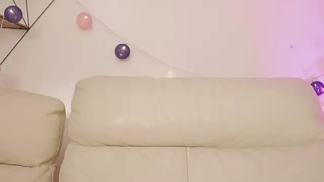 Snapshot of Shopie_Colucci chatting on 02/21/26, 10:50 Shopie Colucci online show from 02/21/26, 10:50