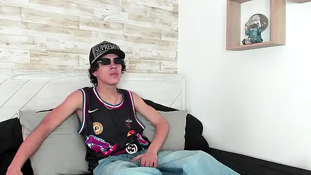 Jordi Cooper online show from 02/21/26, 04:03