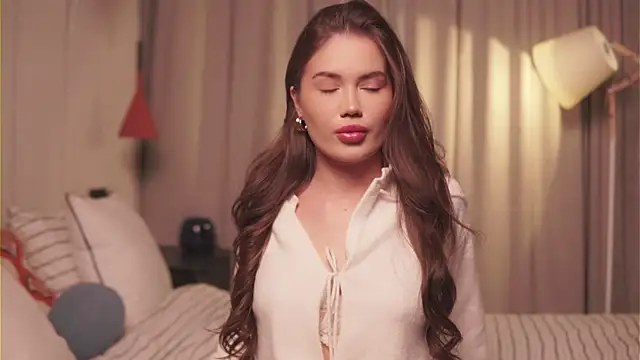 Snapshot of RicardaPersing chatting on 02/24/26, 03:35 RicardaPersing online show from 02/24/26, 03:35