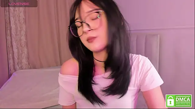 Snapshot of ariyastar chatting on 02/21/26, 01:24 ariyastar online show from 02/21/26, 01:24