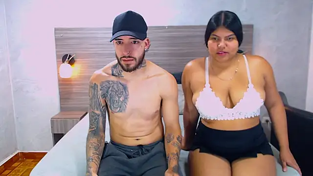 Paulina And Tayron online show from 02/10/26, 07:35