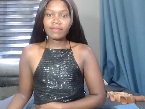 Snapshot of seylandym chatting on 02/19/26, 05:15 seylandym online show from 02/19/26, 05:15