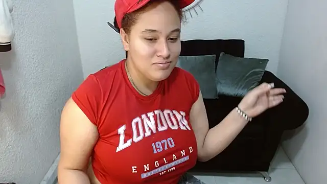 leilanewgirl online show from 04/15/26, 12:32