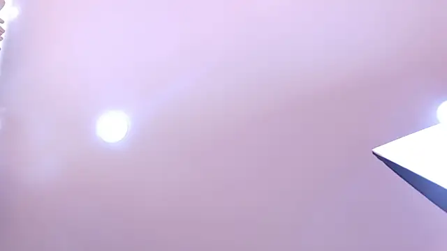 SaraLugo online show from 04/27/26, 08:18