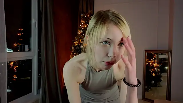 UWU flower online show from 02/13/26, 02:28