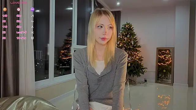 UWU flower online show from 03/04/26, 03:31