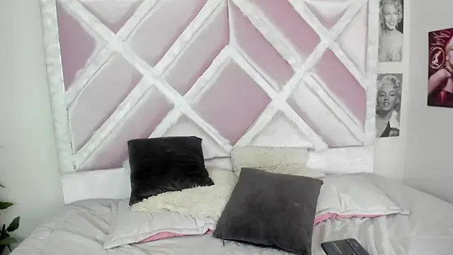 luxx 11 online show from 04/29/26, 05:30