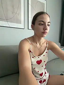 Snapshot of _Patricia_P chatting on 06/18/26, 04:11 Patricia P online show from 06/18/26, 04:11
