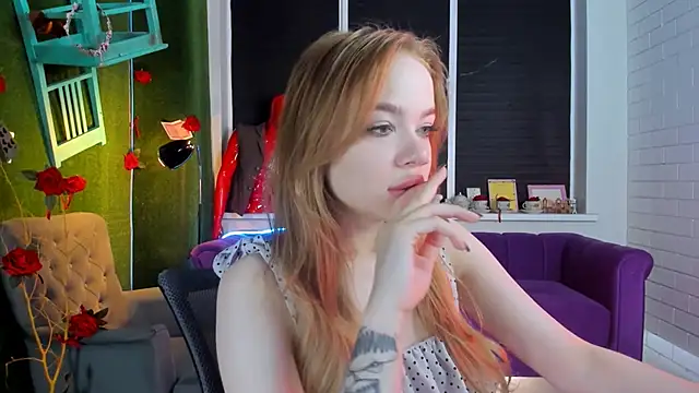 Snapshot of AmyNox chatting on 06/06/26, 05:12 AmyNox online show from 06/06/26, 05:12
