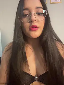 victtoria18 online show from 03/29/26, 04:14