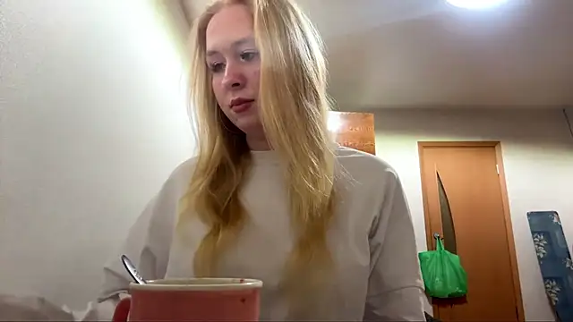 Snapshot of RoseBakeer chatting on 02/19/26, 05:43 RoseBakeer online show from 02/19/26, 05:43