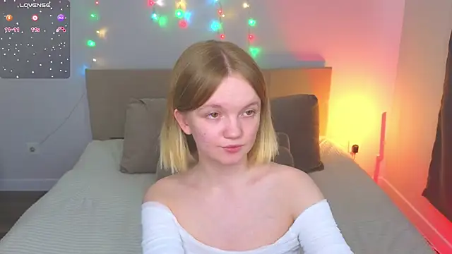 StellaBunny online show from 03/26/26, 11:08