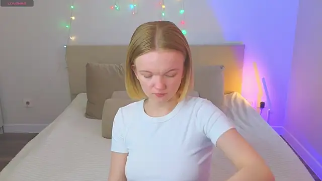 StellaBunny online show from 03/21/26, 04:14