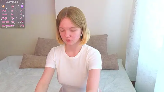 Snapshot of StellaBunny chatting on 03/02/26, 11:06 StellaBunny online show from 03/02/26, 11:06